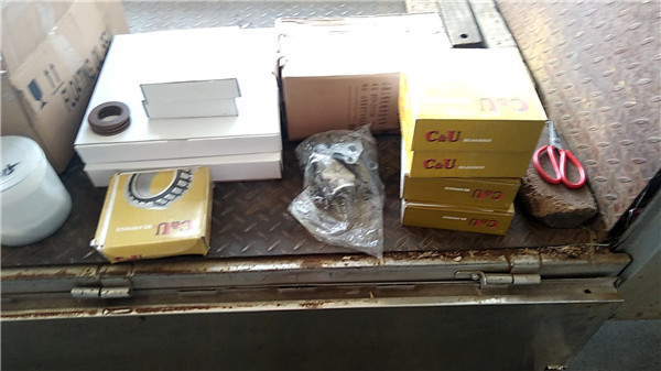 原装大小浮动人本轴承 原装大小浮动人本轴承